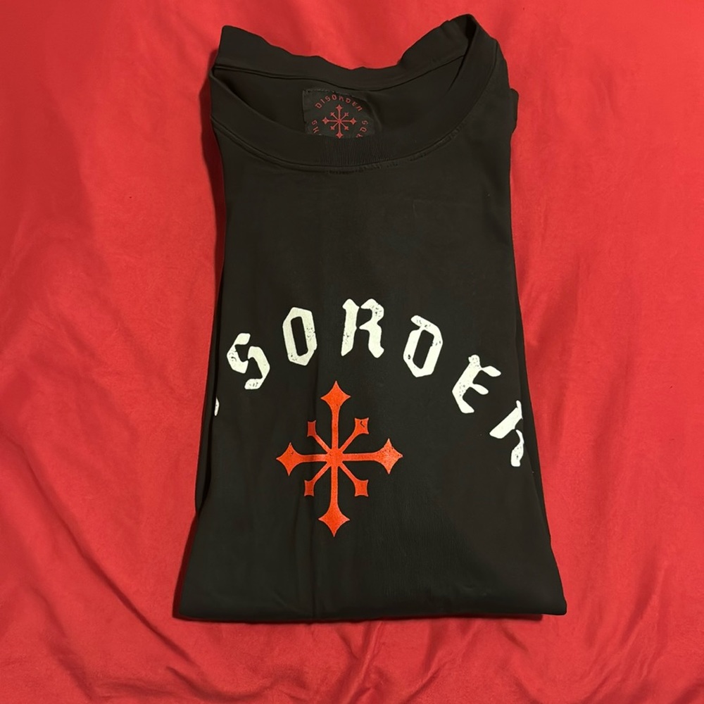 Disorder tee